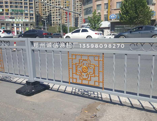 米乐安卓app下载:云南曲靖市铁路旁边坡防护专用网厂家直销
